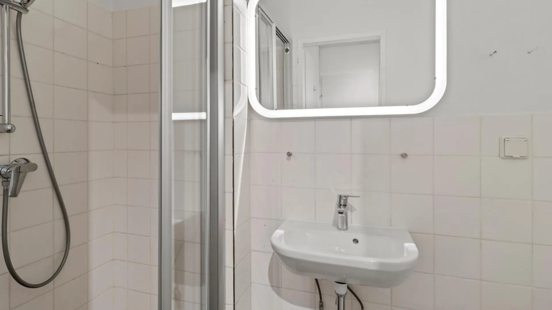 Apartamento Perfect Location, 2 Min To Main Station Viena Austria